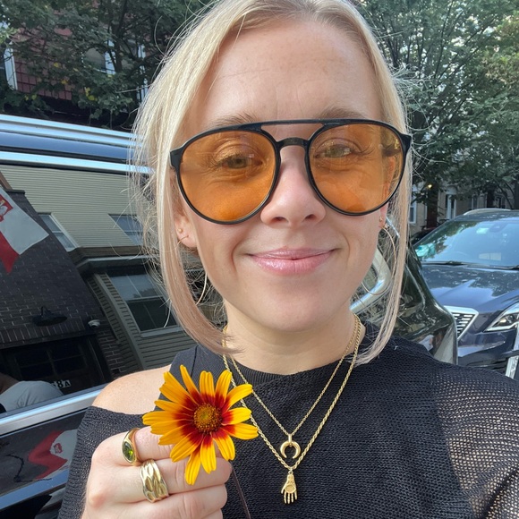 Short girls, welcome to my closet - Picture 3 of 9